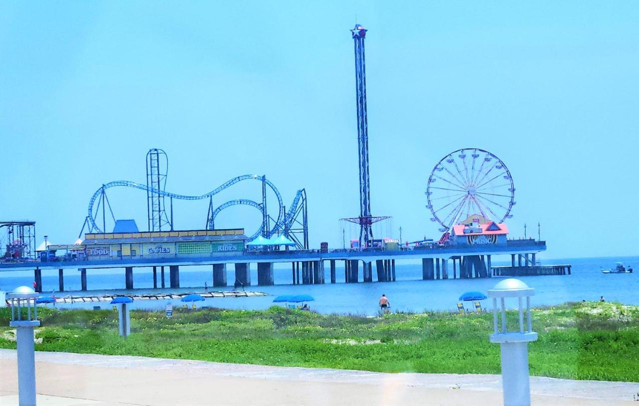 Casaazul-2605A-Couples Retreat By Beach & Pleasure Pier 1 Block Away- 2Bed 2Bath- 7 Minutes To Cruise Terminal Galveston Eksteriør bilde