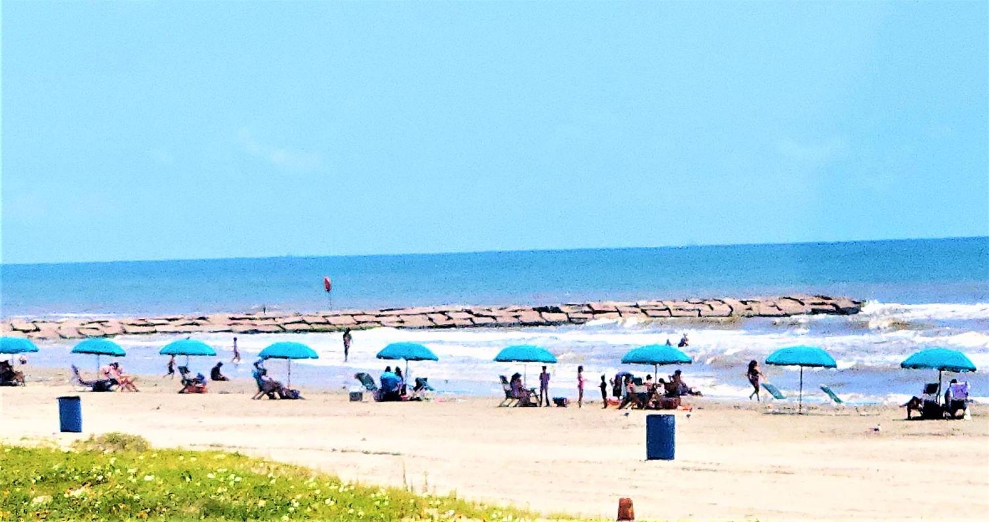 Casaazul-2605A-Couples Retreat By Beach & Pleasure Pier 1 Block Away- 2Bed 2Bath- 7 Minutes To Cruise Terminal Galveston Eksteriør bilde