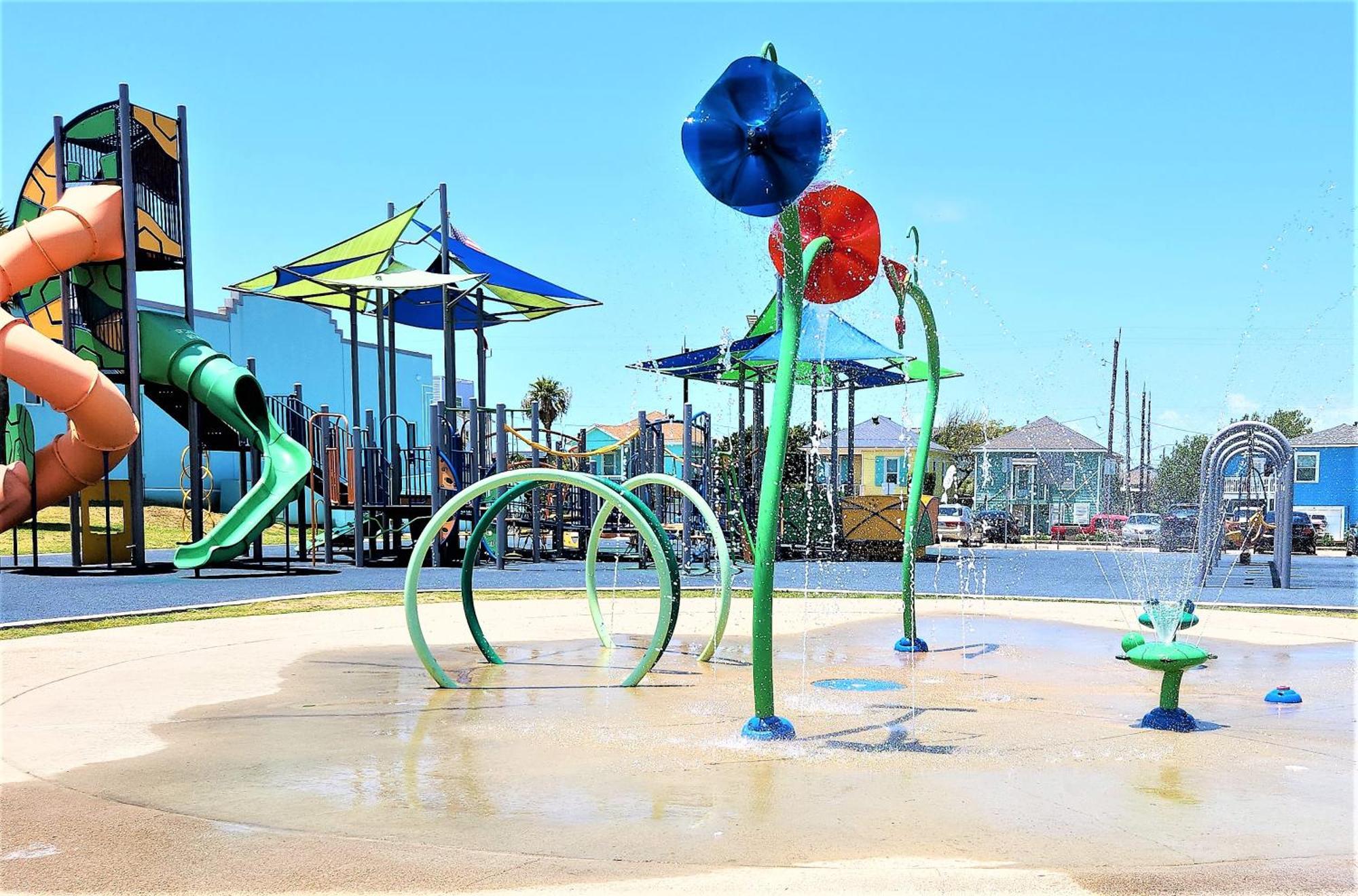Casaazul-2605A-Couples Retreat By Beach & Pleasure Pier 1 Block Away- 2Bed 2Bath- 7 Minutes To Cruise Terminal Galveston Eksteriør bilde